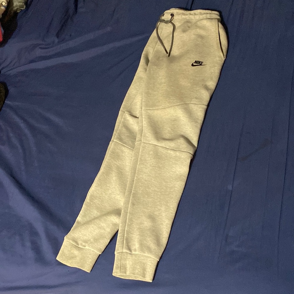 Gray Nike Tech Sweats (barely used)